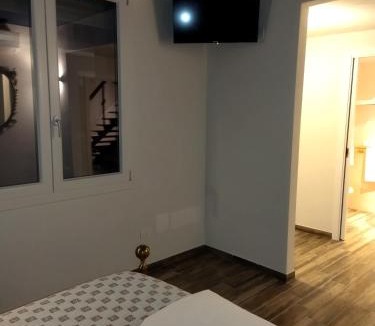 Reggiolo Bed & Breakfast | B&B IL CEDRO