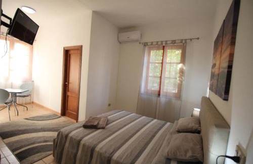 Bosa Bed & Breakfast | B&B Villa Elisa