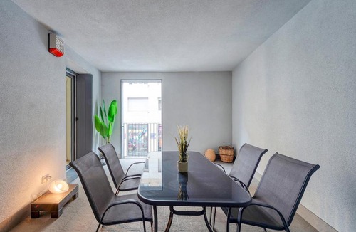Varesine Apartment | B Home - Elegant Apt with Terrace & Gym