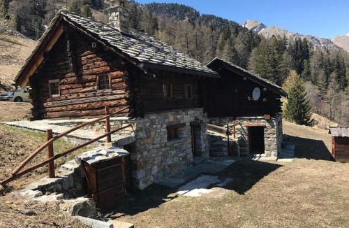Gressoney-Saint-Jean Ski Chalet | Baite Cialvrina