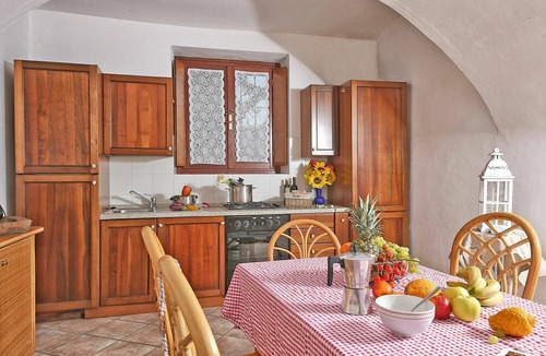 Cunettone Apartment | Beautiful apartment for 7 people with A/C, pool, WIFI, TV, patio and pets allowed