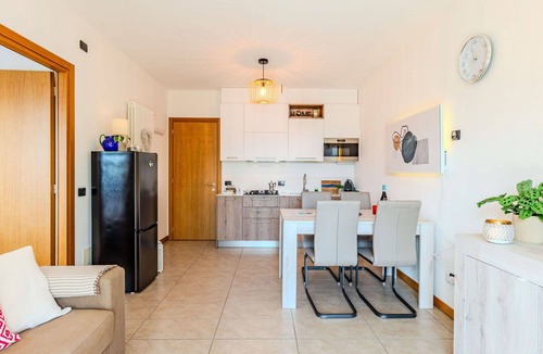 Gera Lario Apartment | Beautiful apartment for 4 people with WIFI, pool, TV and terrace