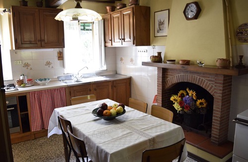 Villabuona Villa | Beautiful private villa for 6 guests with private pool, WIFI, TV and pets allowed