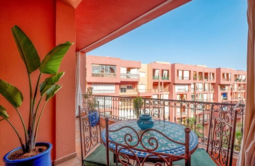 Majorelle Apartment | Beautifully situated facing the Jardin Majorelle Pool & Parking