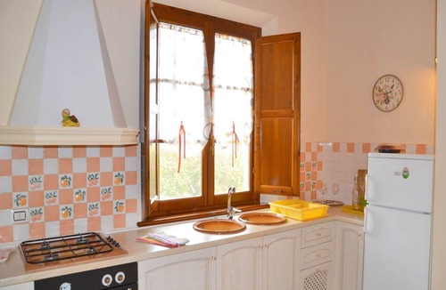 Stabbia House | Belvilla by OYO Holiday home with pool in Stabbia