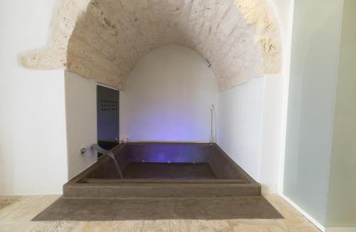Ostuni Apartment | Bibi Apartment & Suite with Jacuzzi by Wonderful Italy