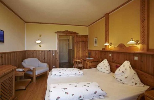 Eberstein House | Bionest III - Arche organic country house