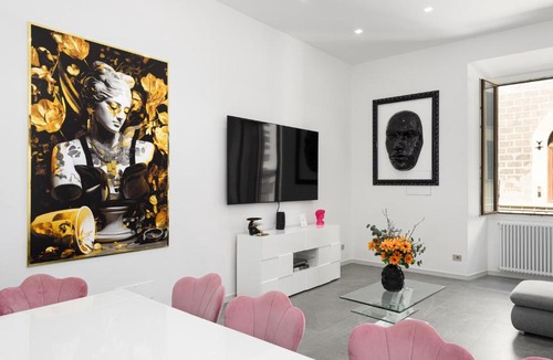 Santa Croce Apartment | Borghese Palace Luxury Apartment