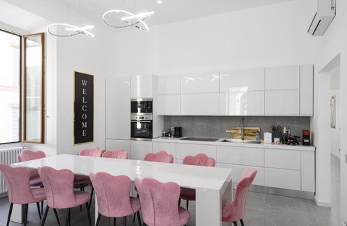 Santa Croce Apartment | Borghese Palace Luxury Apartment