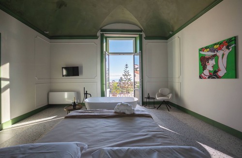 Acireale Bed & Breakfast | Bright and Elegant Sea-View Room with a Timeless Charm