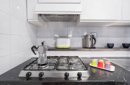 Santa Maria Novella Apartment | Bright & Spacious Florence Apartment Walk to Duomo Ideal for Families
