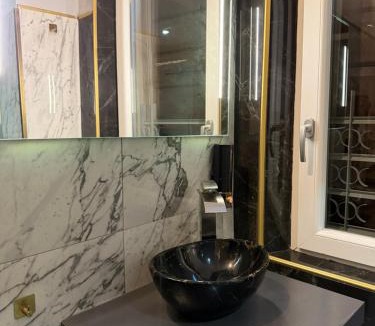 Rodigo Hotel | bristol palace