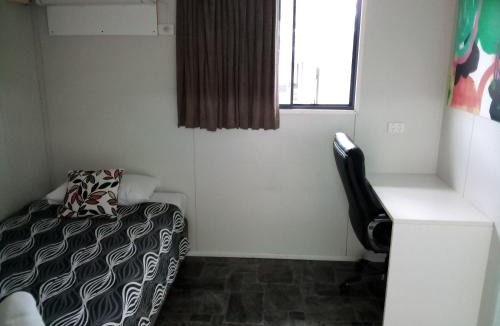 Bororen Other | Bushchooks Travellers Village