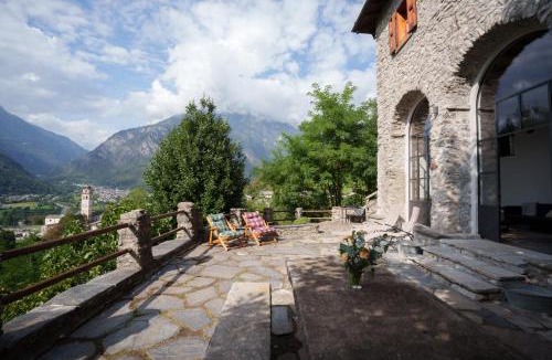 Valtellina Apartment | Campanile Nero