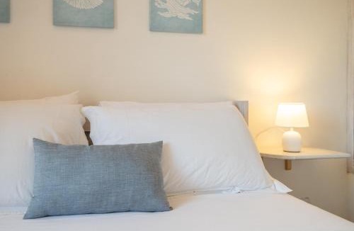 Capitana House | Capitana Home - Privat Parking- Close to the Beaches
