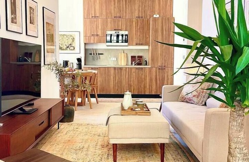 Nice City Centre House | Carré D'Or,elegant 2 BR, Beach: 300