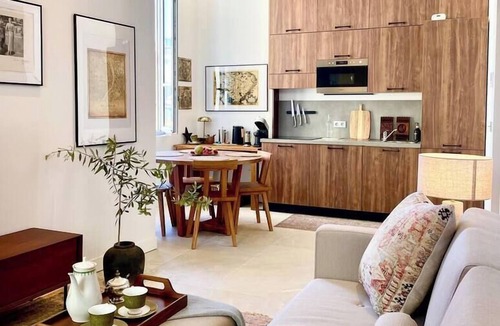 Nice City Centre House | Carré D'Or,elegant 2 BR, Beach: 300