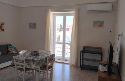 Castro Marina Apartment | Casa alba