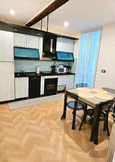 Sestri Ponente Apartment | Casa di Rian