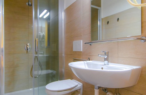 Como House | Casa Livio - Rooms and studios