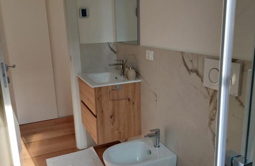 Lecco Apartment | Casa Mappamondo