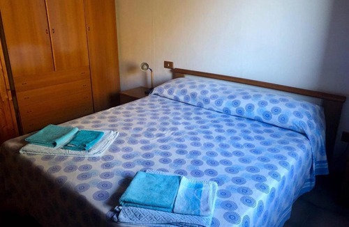 Rinella Apartment | Casa tipica eoliana sulla spiaggia nera di Rinella