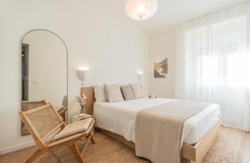 Sala Comacina Apartment | Casa Vela by Rent All Como