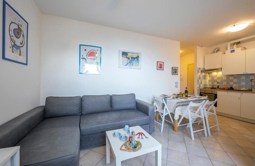 Varazze Apartment | Casa Viola with shared pool sea view - Happy Rentals
