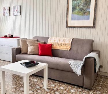 Saint-Vincent Apartment | Casa vista Saint Vincent accanto alle Terme