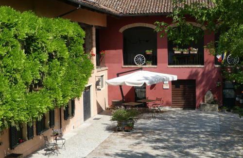 Sinio House | Cascina Sant'Eufemia