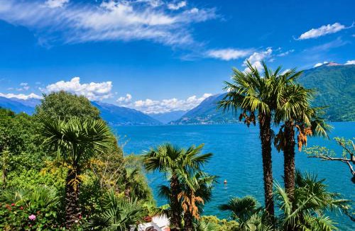 Tronzano Lago Maggiore House | Case Bellissime