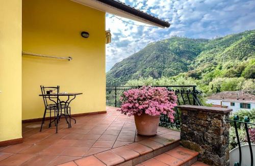 Varazze Apartment | Casetta nel verde
