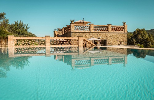 Castiglion Fiorentino Villa | Caspoli, Villa with a private pool and hot tub