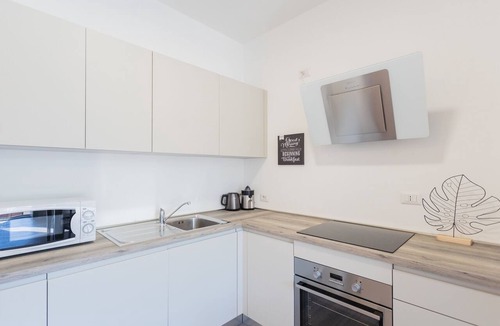 Como City Centre Apartment | Central & Green Apartment