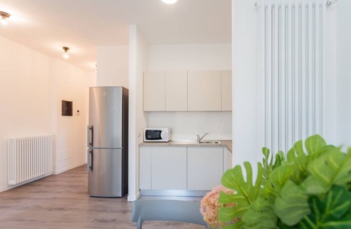 Como City Centre Apartment | Central & Green Apartment