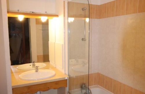 Saint-Etienne-en-Devoluy Ski Chalet | Chalet 3 Pièces 6 Pers. avec Terrasse à SuperDévoluy - FR-1-504-450