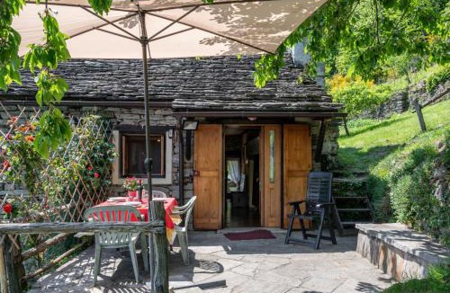 Domodossola Ski Chalet | Chalet Baita Degli Orsi by Interhome