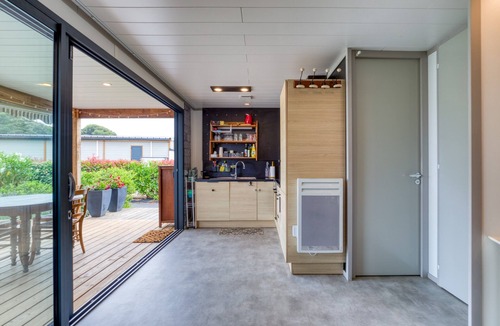 Pomerols House | Chalet with Shared Indoor Pool, Terrace and Air Conditioning - Pomérols