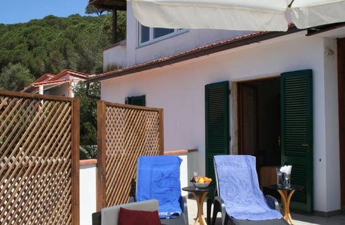 Capoliveri Apartment | Charming apartment just 3 minutes walk to the sandy beach