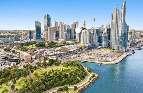 Millers Point Apartment | Chic Large 4 Bedroom Barangaroo The Rocks Sydney
