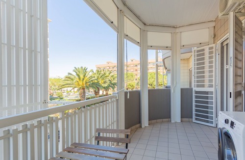 Municipio 1 Apartment | Cloud Swing Room 1 by Wonderful Italy