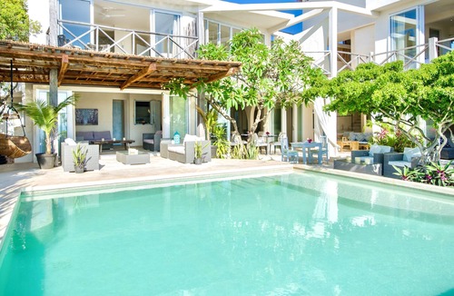 Salinas Villa | Coco 14BR Oceanfront Villa Compound