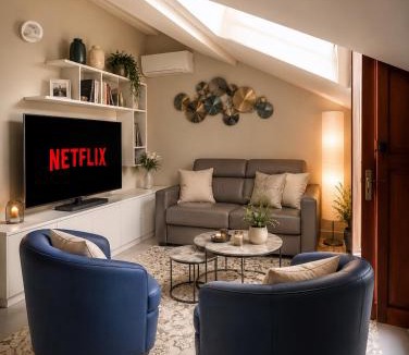 Carrobbio Apartment | ComeCasa Duomo Exclusive 2 Bedrooms Apartment
