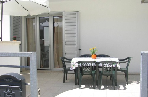 Lido Conchiglie Apartment | Comfortable flat in Lido Conchiglie