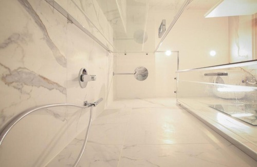 Ponte Seveso Apartment | Contemporary Studio - Central Station-NoLo area