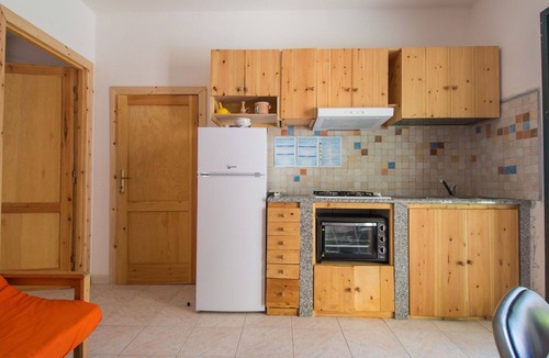 La Caletta Apartment | Cosy apartment for 4 people with WIFI, TV and terrace