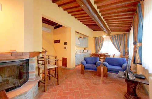 Terranuova Bracciolini Cottage | Cottage in Tuscany with Pool & Sauna