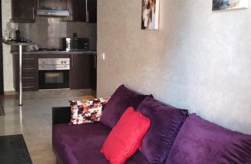 Camp El Ghoul Apartment | Cozy 1-bedroom apartment in beautiful Marrakech with AC and gym