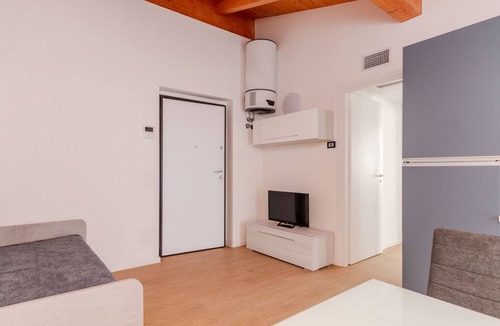 Cinisello Balsamo Apartment | Cozy Two Bedroom Apartment | Ideal Base for Exploring Milan and Brianza