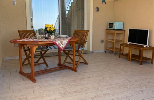 Paduledda Apartment | Da Marta Appartamento VISTA MARE MOZZAFIATO ISOLA ROSSA